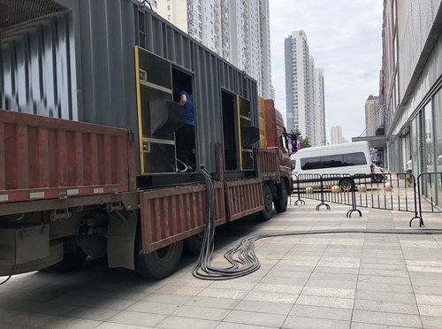 潘集冷却液不足的情况下如何检查柴油发电机组？