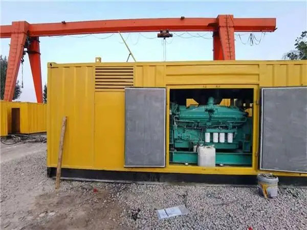 潘集冬季低温环境下，500KW发电机组应该选择什么类型的启动电瓶？